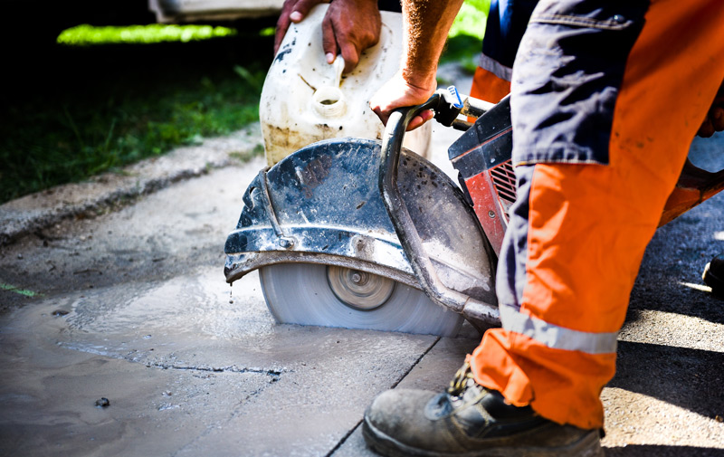 Concrete cutting service